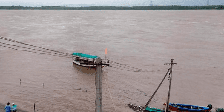 Swollen Godavari river following incessant monsoon rains in Telangana.