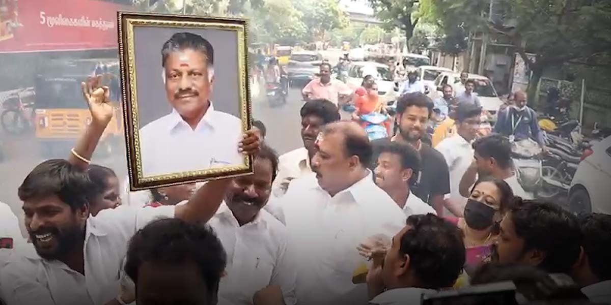 OPS supporters celebrate High Court verdict making his expulsion from AIADMK invalid (South First)
