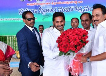 When MK Stalin attended YS Jagan Mohan Reddy's inauguration, the former said a few words on freebies
