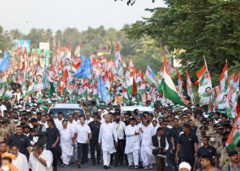 Rajasthan Chief Minister and likely contender for Congress president post Ashok Gehlot in the upcoming poll at the Bharat Jodo Yatra with Rahul Gandhi in Ernakulam on Thursday