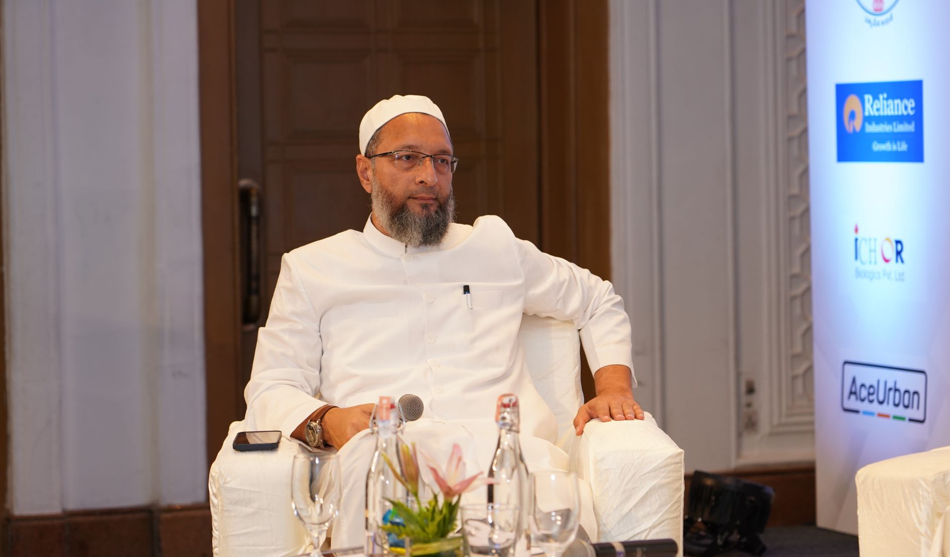 AIMIM chief Asaduddin Owaisi questioned why Modi was comparing India to Pakistan and Egypt regarding triple talaq. (South First)