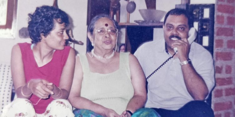 Mary Roy with a young Arundhati Roy. (C Sunil Kumar/Mathrubhumi)