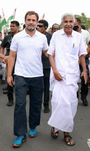 Former KErala chief minister Oommen Chandy with Congress leader Rahul Gandhi during the Bharat Jodo Yatra on Sunday, 18 September, 2022. (Supplied)