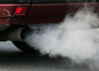 Air pollution causes lung cancer in non smokers