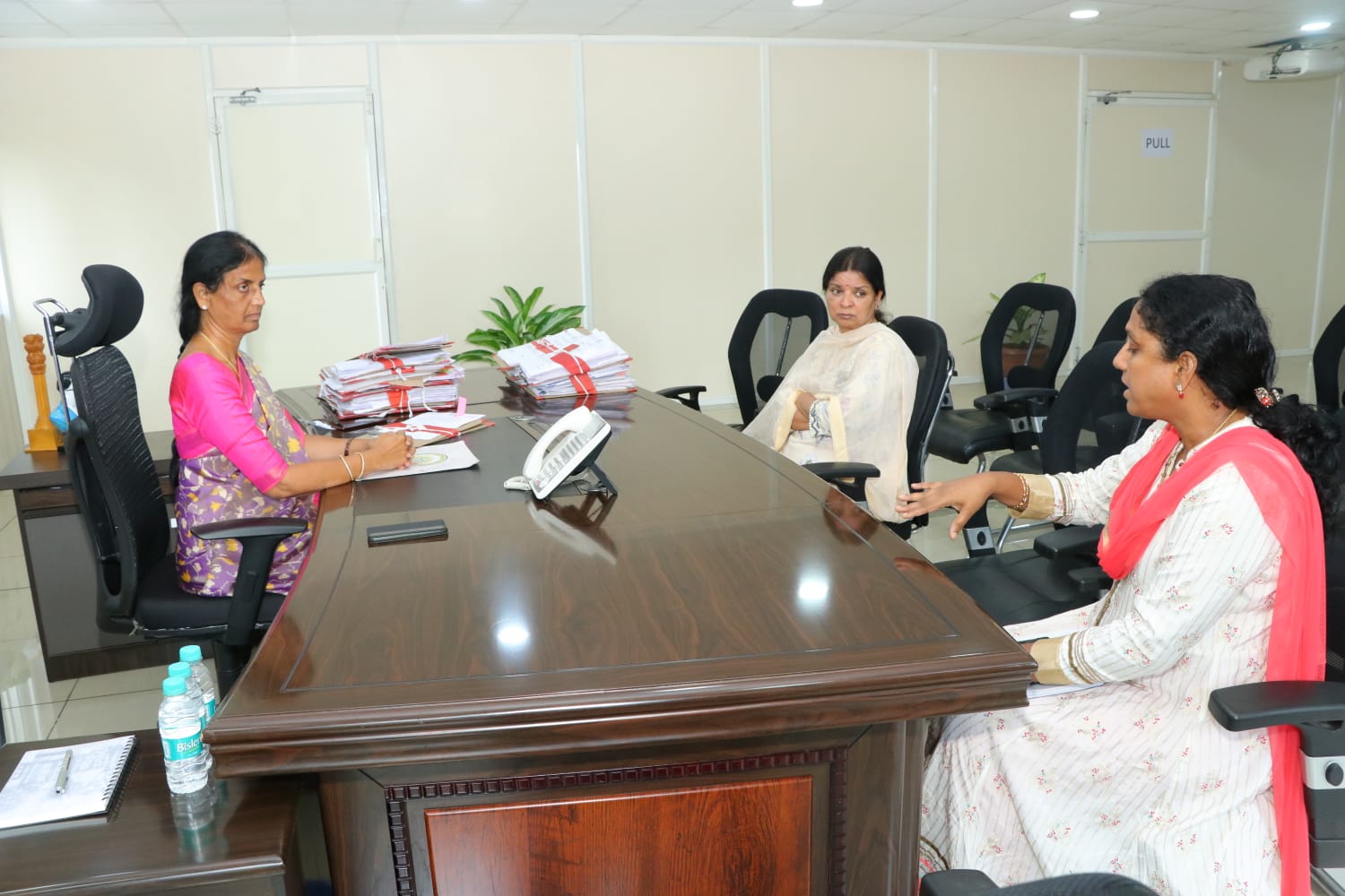 Telangana Education Minister Sabitha Indira Reddy (on the left) met the officials. (Sabitha Indira Reddy/Twitter)