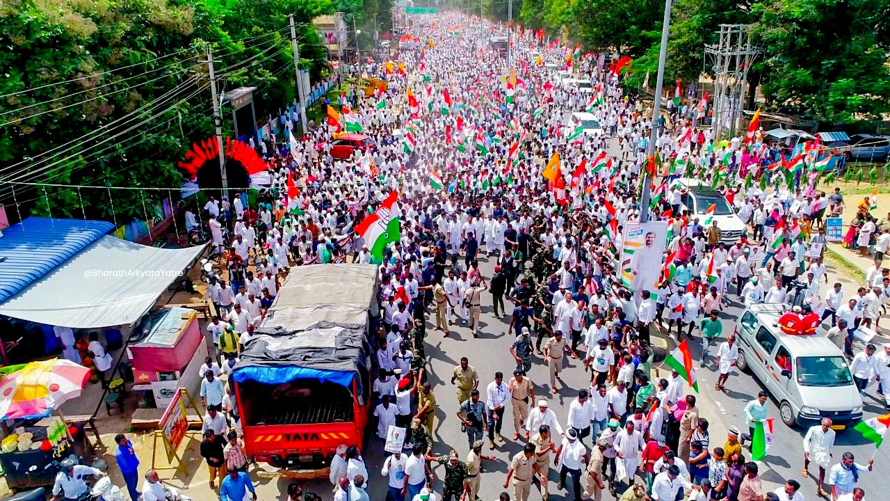 Crowds at Bharat Jodo Yatra in Karnataka on Sunday. (Supplied)