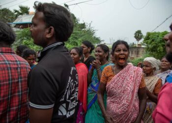 People from Katchipattu, a Dalit colony outside Sriperumbudur, Tamil Nadu, after the recent deaths of three villagers who had died of asphyxiation while cleaning septic tanks in the Grand Sathyam Resort