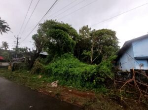 The dilapidated place in Kurichy where the smartphones were found 