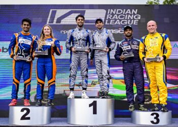 (from left to right) - Godspeed Kochi, Hyderabad Blackbirds and Chennai Turbo Riders at the podium after the sprint race on 27 November at the MIC.