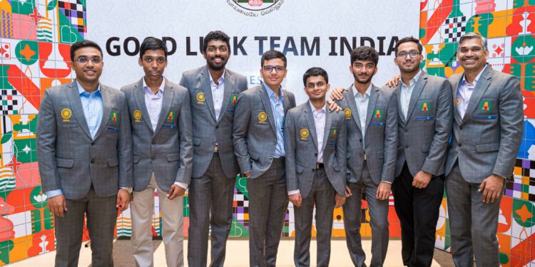 Indian team during the Chess Olympiad 2022 in Chennai (from left to right) — GA Stany, Pragg, B Adhiban, Raunak Sadhwani, Nihal Sarin, D Gukesh, Arjun Kalyan, and coach RB Ramesh. (Rb Ramesh/Twitter)