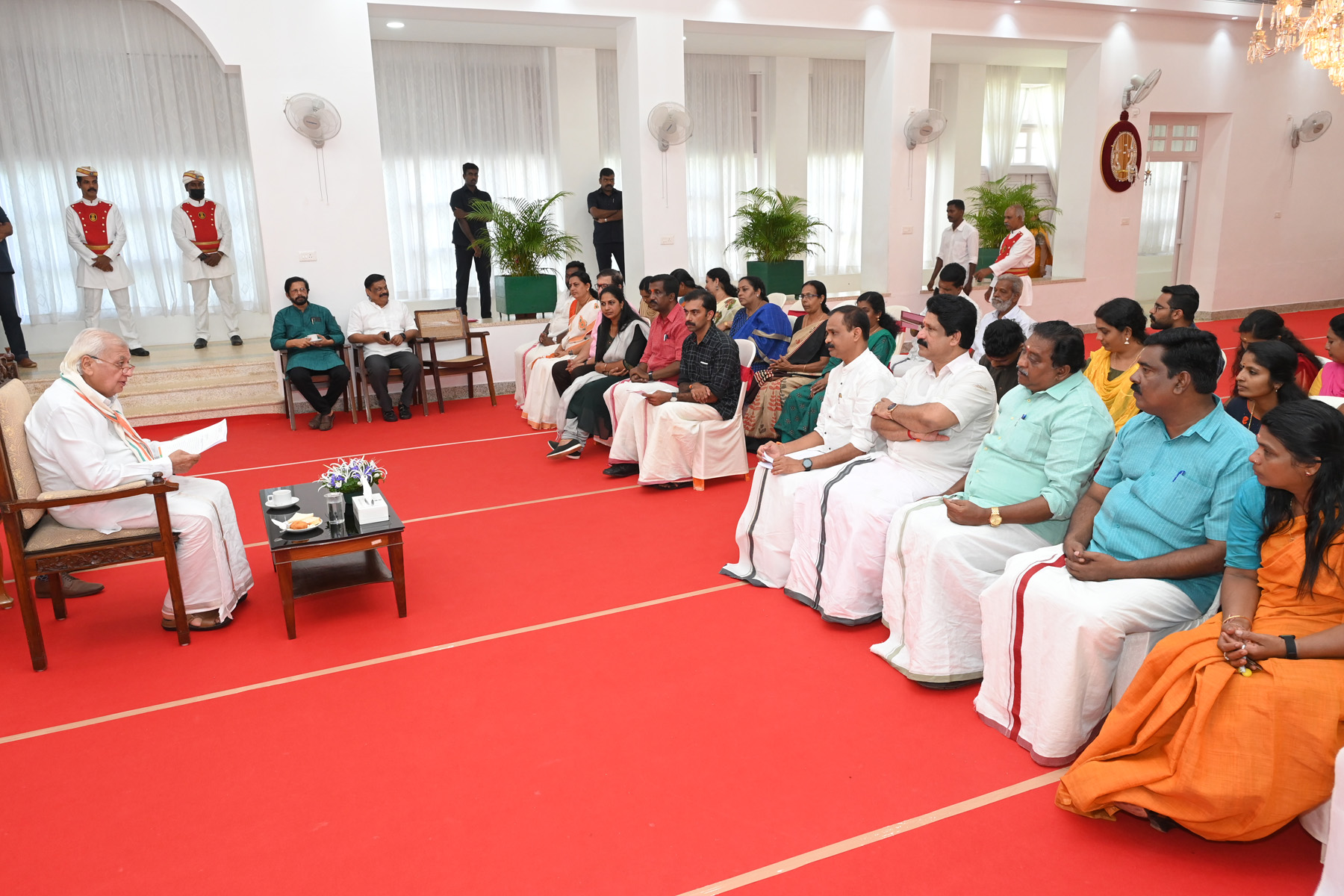 Kerala Governor Arif Mohammad Khan with BJP leaders in Thiruvananthapuram on Monday, 7 November. (K B Jayachandran/ South First)