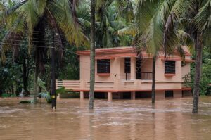 Around 500 people were killed and more than 10 lakh others were displaced in the catastrophic floods in 2018. (Wikimedia Commons)