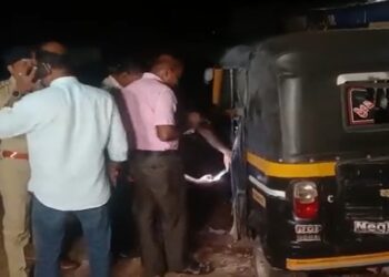 Investigators inspecting the autorickshaw in which the blast occurred. Remains of the pressure cooker. (Supplied)