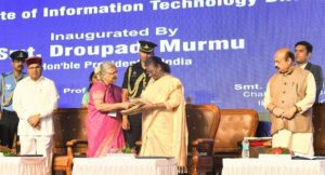 Sudha Murthy welcoming President Droupadi Murmu at an event in IIIT-Dharwad on 26 September. (Supplied)