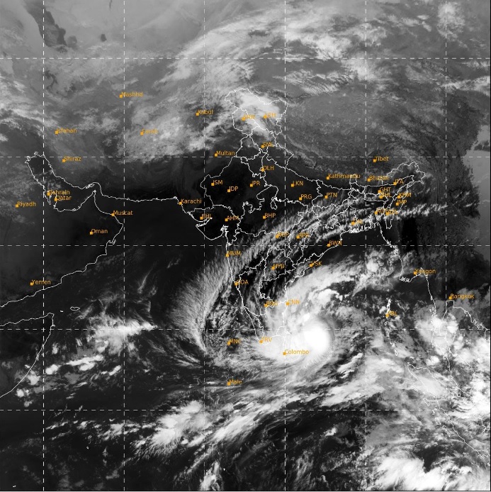 Cyclone Mandous likely to make landfall between Puducherry and Sriharikota around midnight of 9 December: IMD