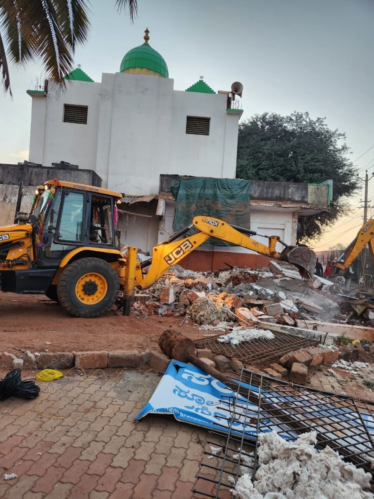 HubballiDharwad dargah demolition takes political turn as BJP calls it