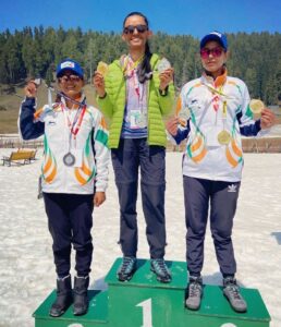 Indian skier Bhavani TN (in the middle) won gold at the 2022 National Cross Country Skiing Championships in Gulmarg, Kashmir.
