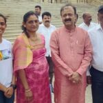 Indian skier Bhavani TN, her mother Parvathy and father Nanjuda with Karnataka Sports Minister Narayana Gowda (2nd from right)