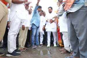 Kishan Reddy listening to concerns of Amberpet residents. (Supplied)