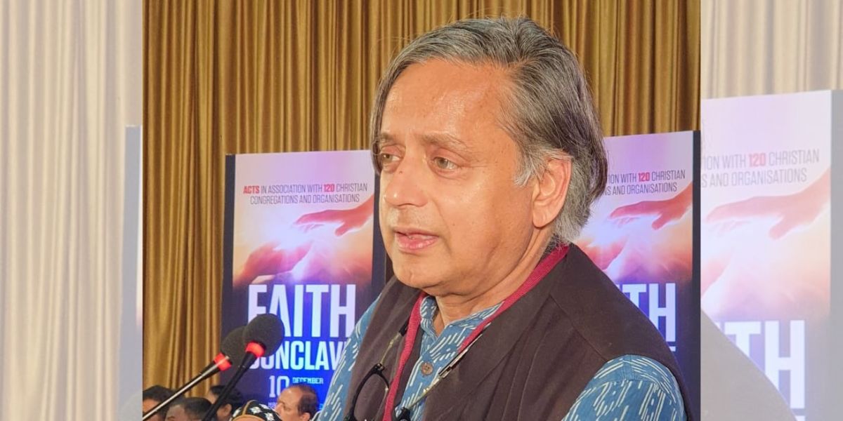 PM creating ‘Hindu hriday samrat’ image, claims Shashi Tharoor