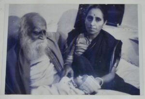 Aluru Venkata Rao, who established the Kannada Sahitya Parishat, with his daughter Usha Huilgol (Dr Deepak Alur)