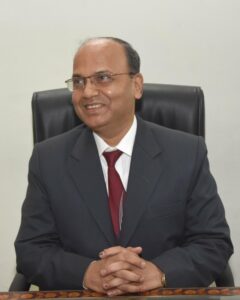 T M Vijay Bhaskar, Convenor of the Karnataka Commission and Former Chief Secretary of the state.