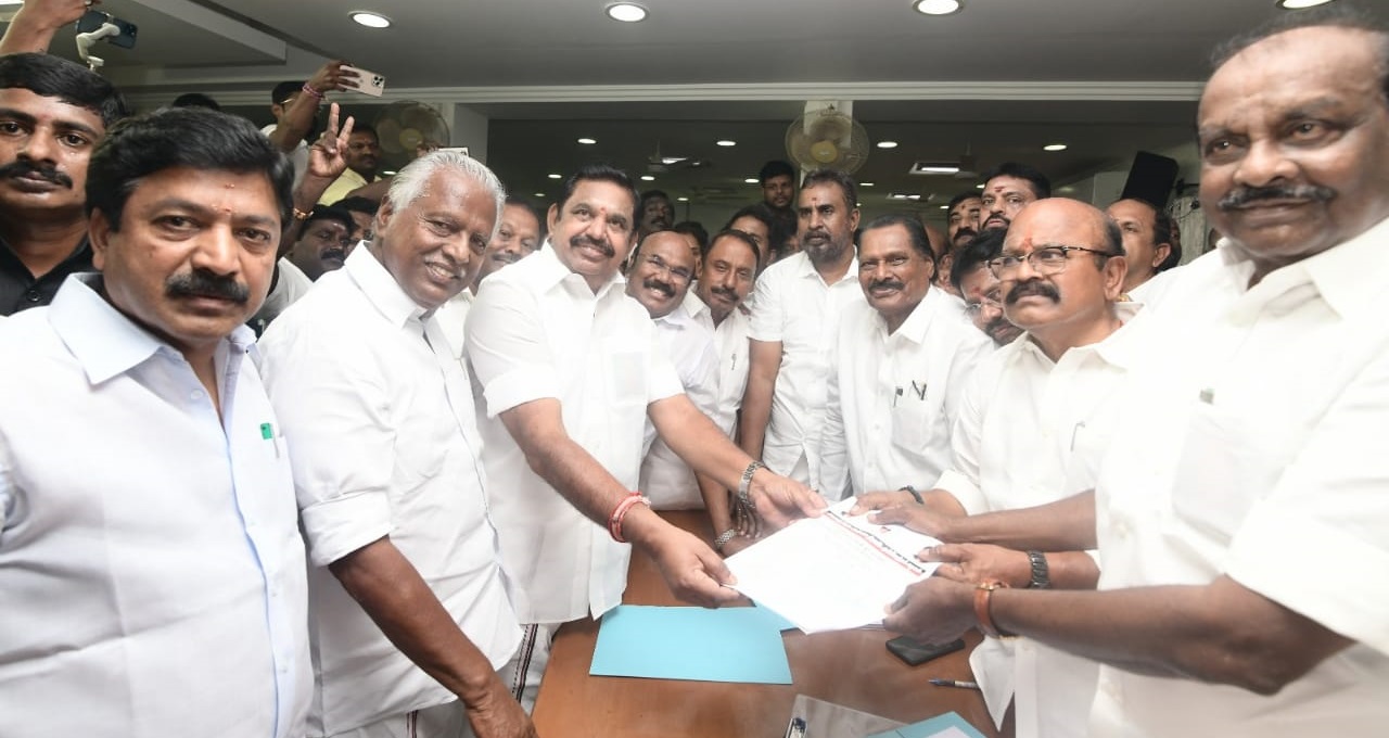 To cement his authority, EPS files nomination for AIADMK general secretary post, OPS moves court