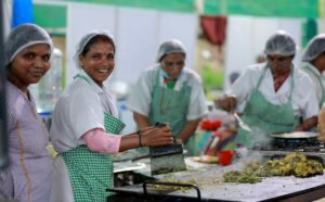 Kudumbashree Thrissur has set up some professional catering groups.