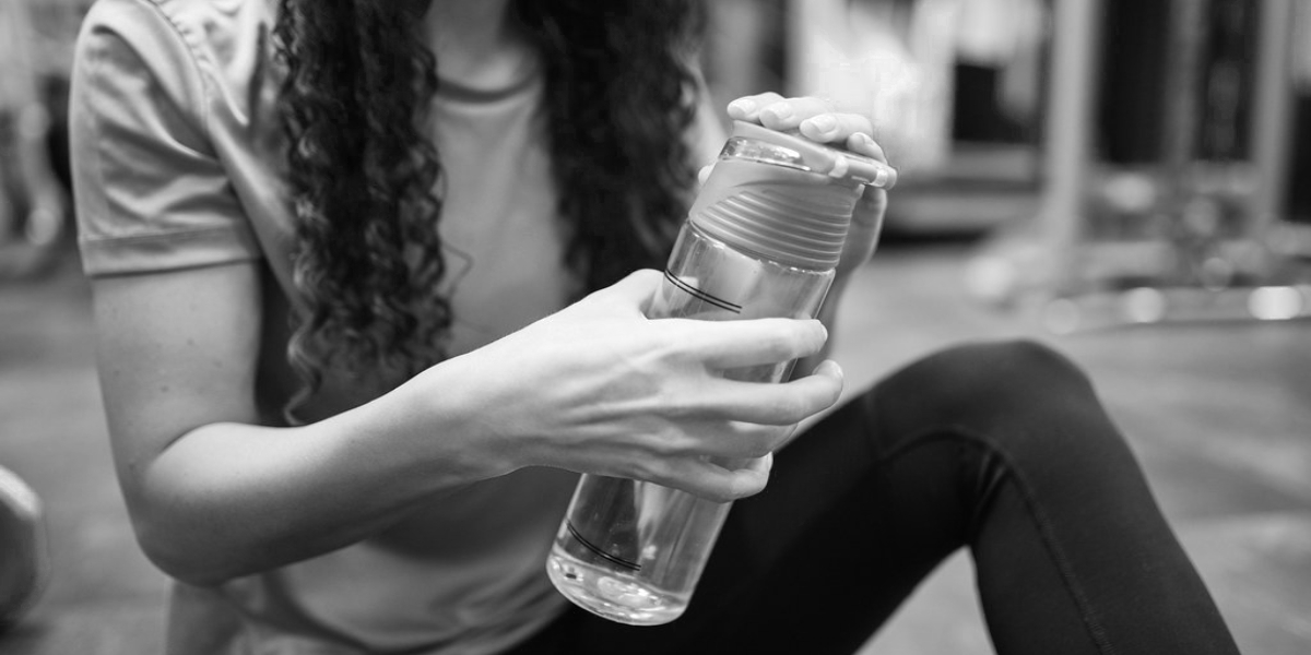 Clean your water bottle: study finds bacteria in water storage containers