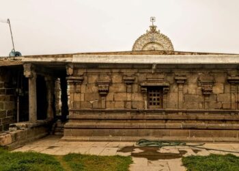 The Sivan temple in Thenneri built in stone during the reign of Kulothunga Chola I