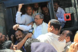 Congress leaders detained by the police