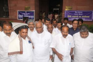 With Mallikarjun Kharge, Veerappa Moily and others