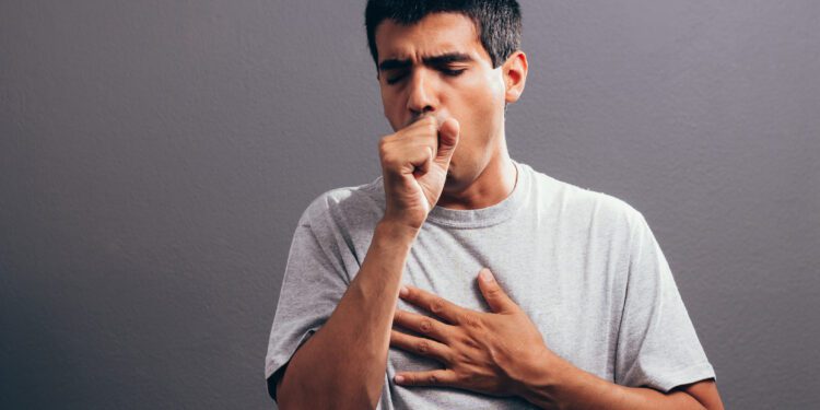 Several people have been reporting a lingering cough and infection that haven't gone away in three weeks.