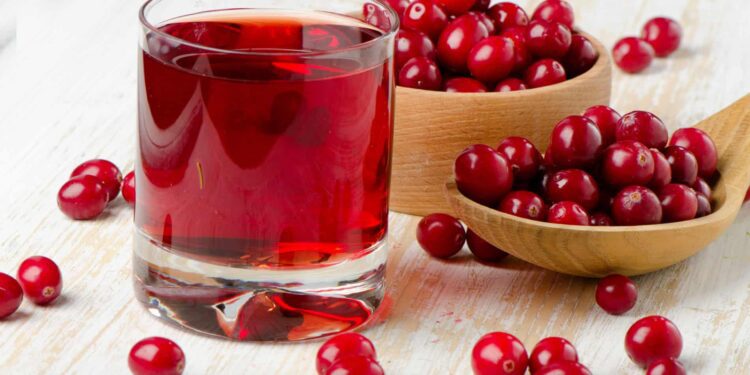 Drinking cranberry juice can lead to interaction with statin medicines leading to few side effects. Doctors say Statins are safe medicine but those taking it would be better to avoid drinking cranberry juice.
