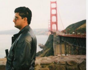 Raju Ananthaswamy at the Golden Gate Bridge