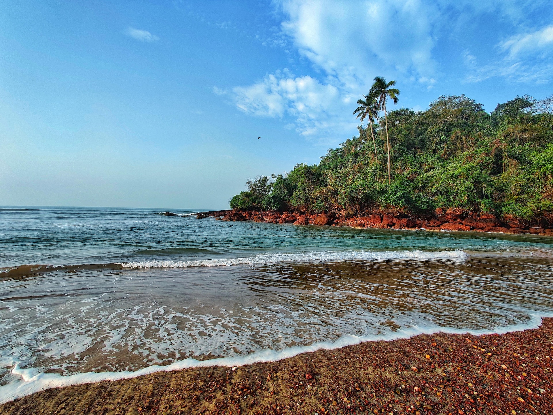 Planning a beach-hopping trip in Kerala? We have the perfect list of ‘crowd-free’ beaches for you
