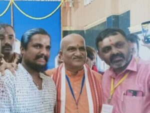 Cow Vigilante Puneeth Kerehalli with Sri Rama Sene Founder Pramod Muthalik