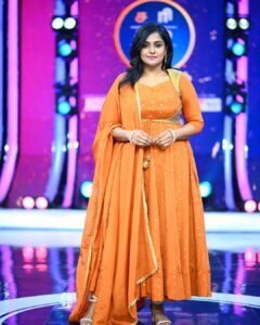 ramya nambeesan actor