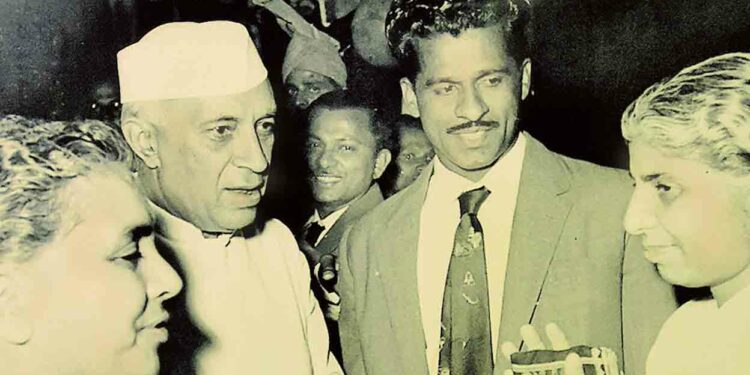 Gemini Sankaran with Nehru