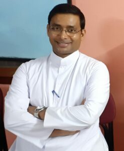 Fr Ajimon Puthiyaparambil
