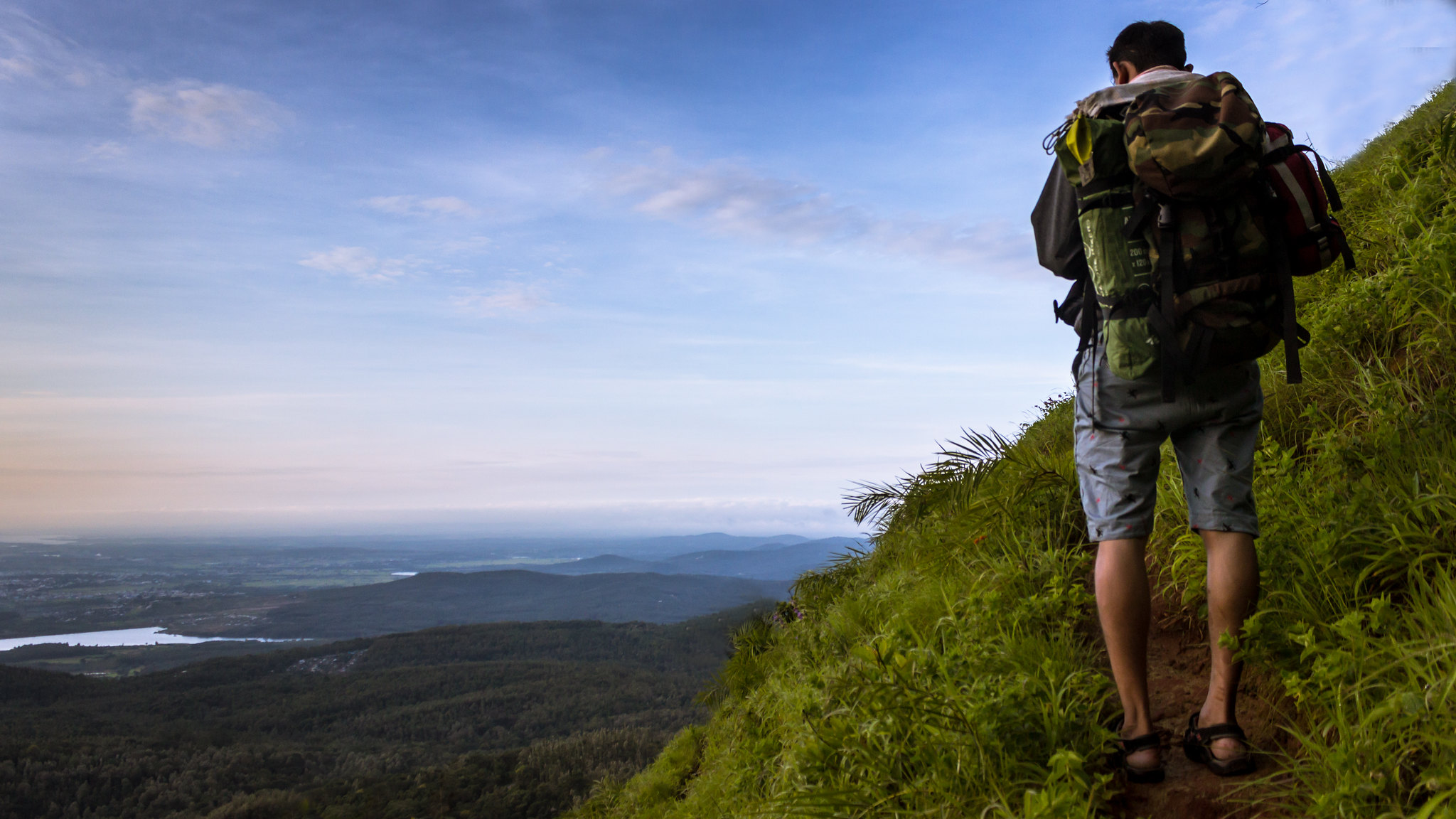 Challenge yourself in the best way possible with an adventurous trek. (Flickr/Kartik Kumar)