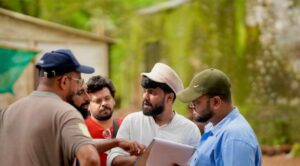 Shamal Sulaiman briefing his crew members