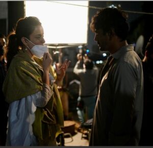 Kangana Ranaut with Nawazuddin on the sets
