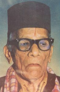 Masti in his old age wearing glasses