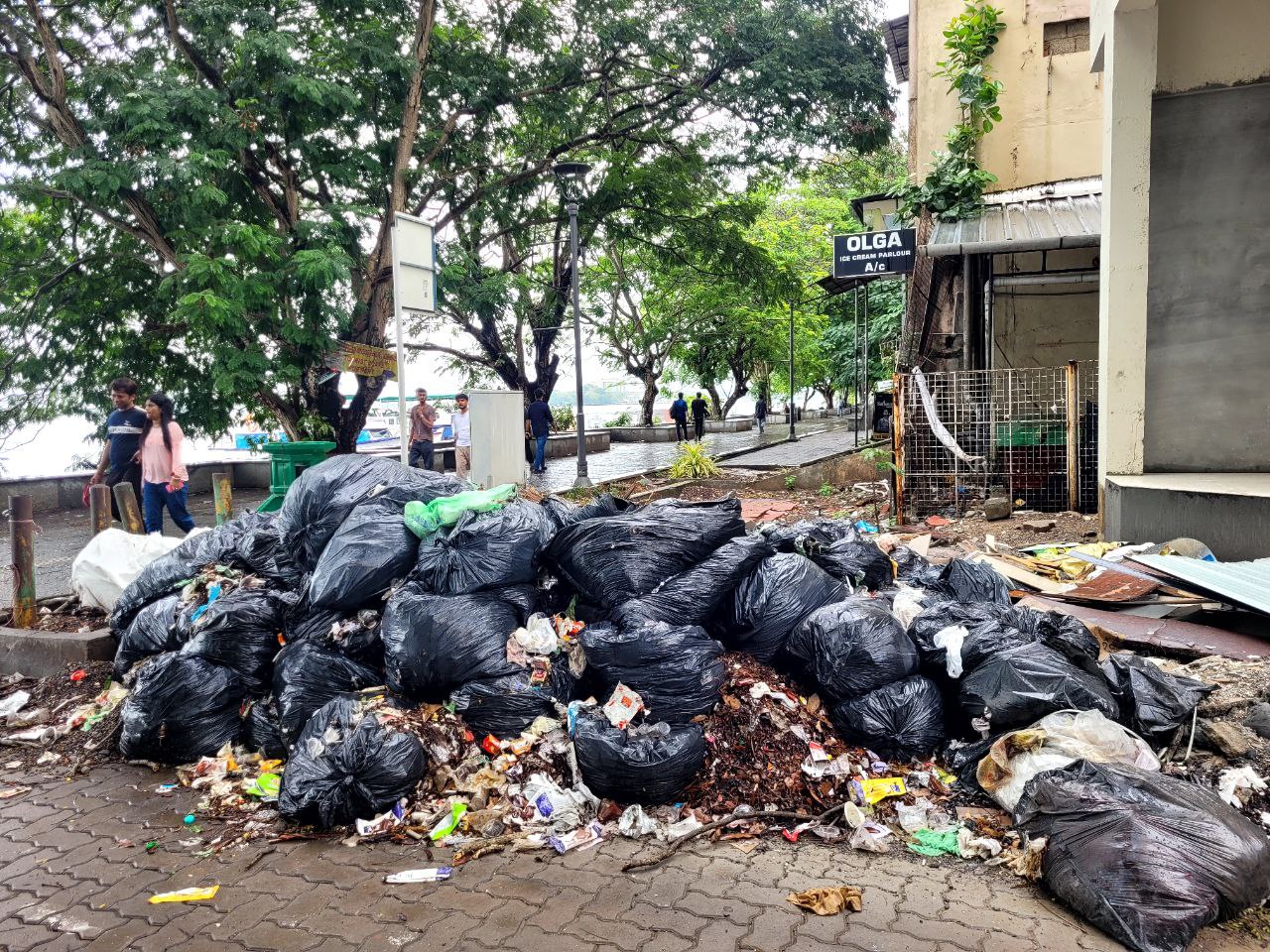 Waste Piled up at entrance of Marine Drive Walkway