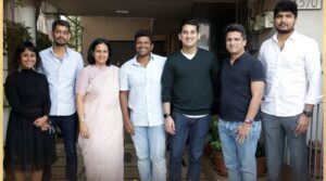 Ashwini PR with Puneeth Rajkumar and the team of One Cut Two Cut team.