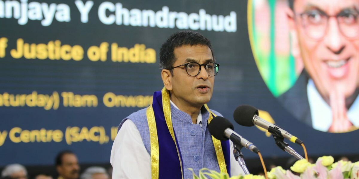 DY Chandrachud addressing IIT Madras students