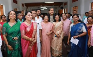 Supporters of the House Challenge Initiative