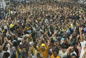 The huge turnout for his roadshow at Pulivendula impressed Naidu. (Supplied)