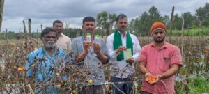 Farmer Gidde Gowda and the members of Farmer Association in Doddaballapur